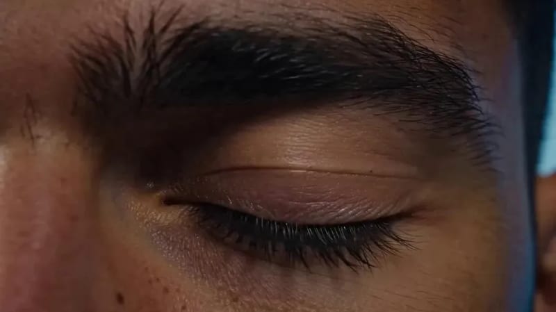 Professional photography TVC style beverage advertisement. Rapid editing: close-up of a man suddenly opening his eyes, switching to a back view of someone running on city streets at night. A montage showing different groups of people regaining vitality after drinking the beverage during moments of fatigue.