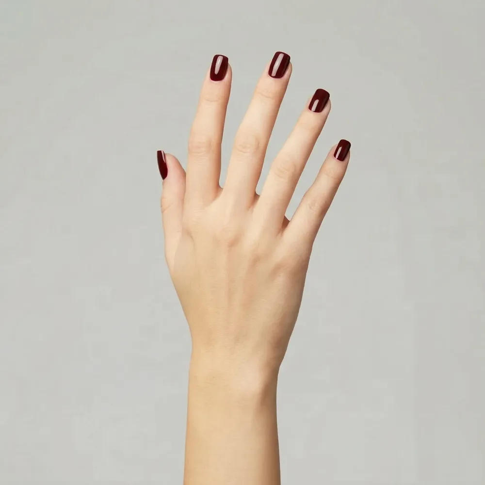 Engagement ring try-on before, bare hand